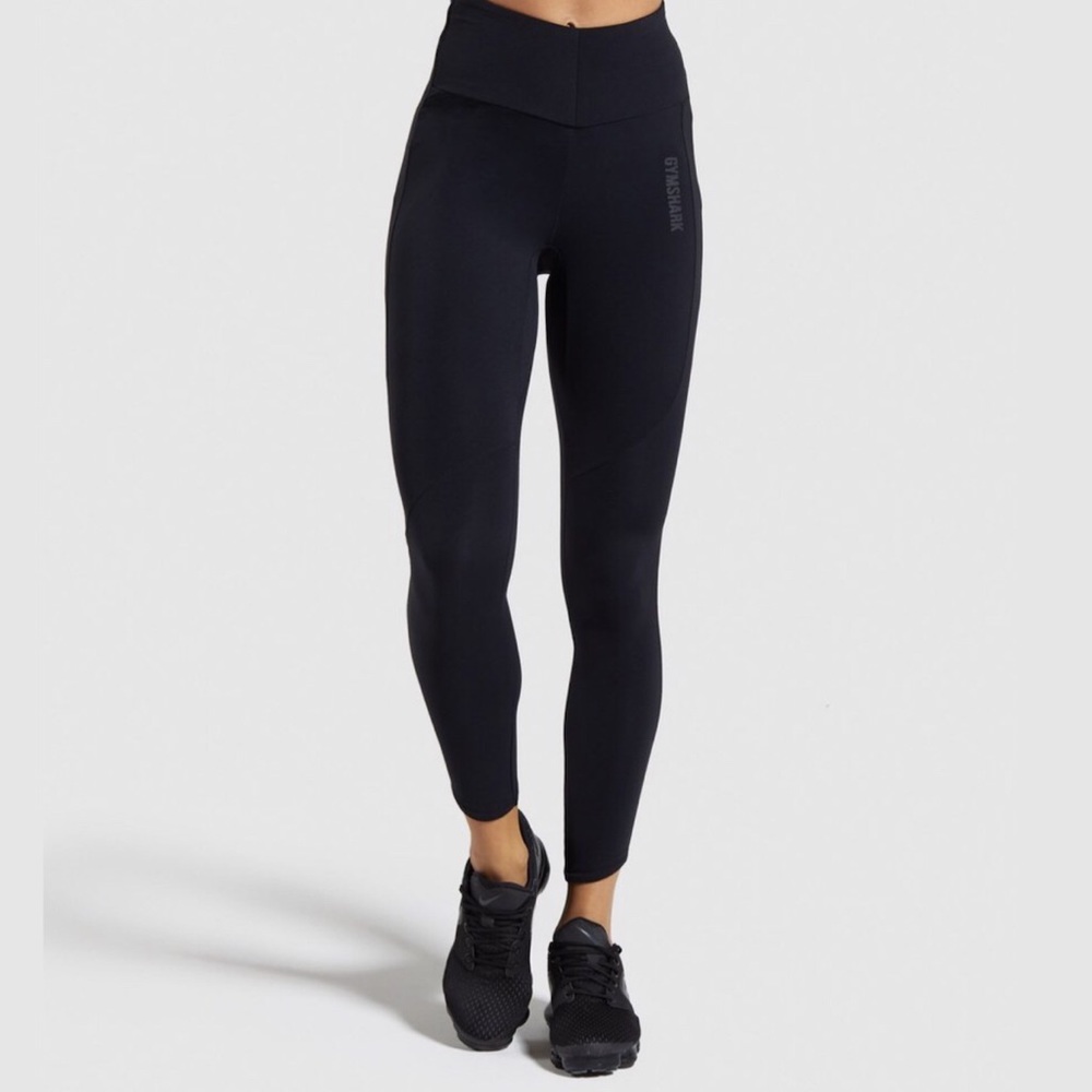 Gymshark Captivate Legging in Black